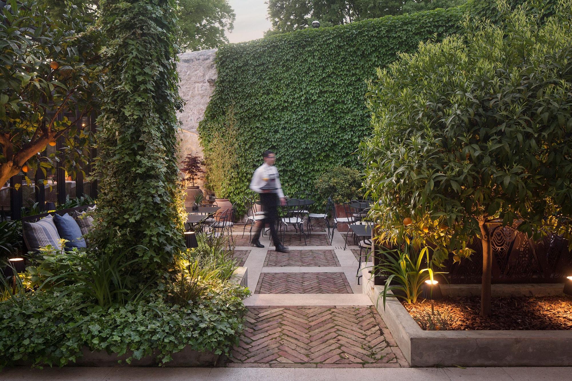Almayer Art&heritage Hotel&dépendance Hotel 4*